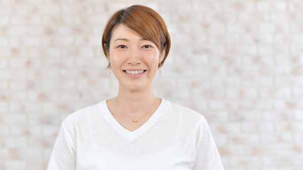 狩野舞子 女子バレー選手 ロンドンオリンピック銅メダリスト Shiseido Presents 才色健美 強く そして美しく With Number Bs朝日