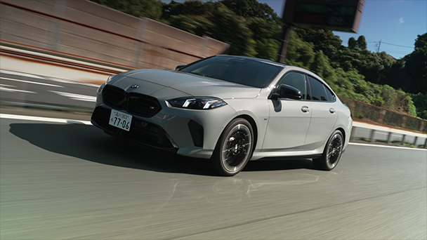 プレミアムスモールに挑む 新型2シリーズ グランクーペ