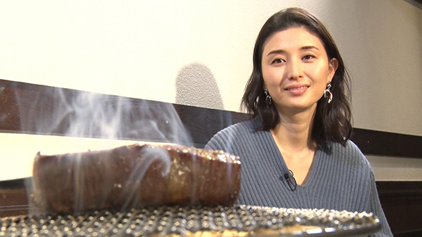 美女と焼肉