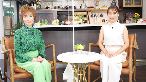 歌手 小柳ルミ子の１日サッカー観戦生活 食 と 美 編 ステキなスキマ時間 Bs朝日