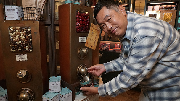 歴史を刻む 都の地下探検