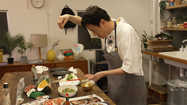 自炊17　夏野菜のそうめんときゅうりソースのカルパッチョ作りに挑戦